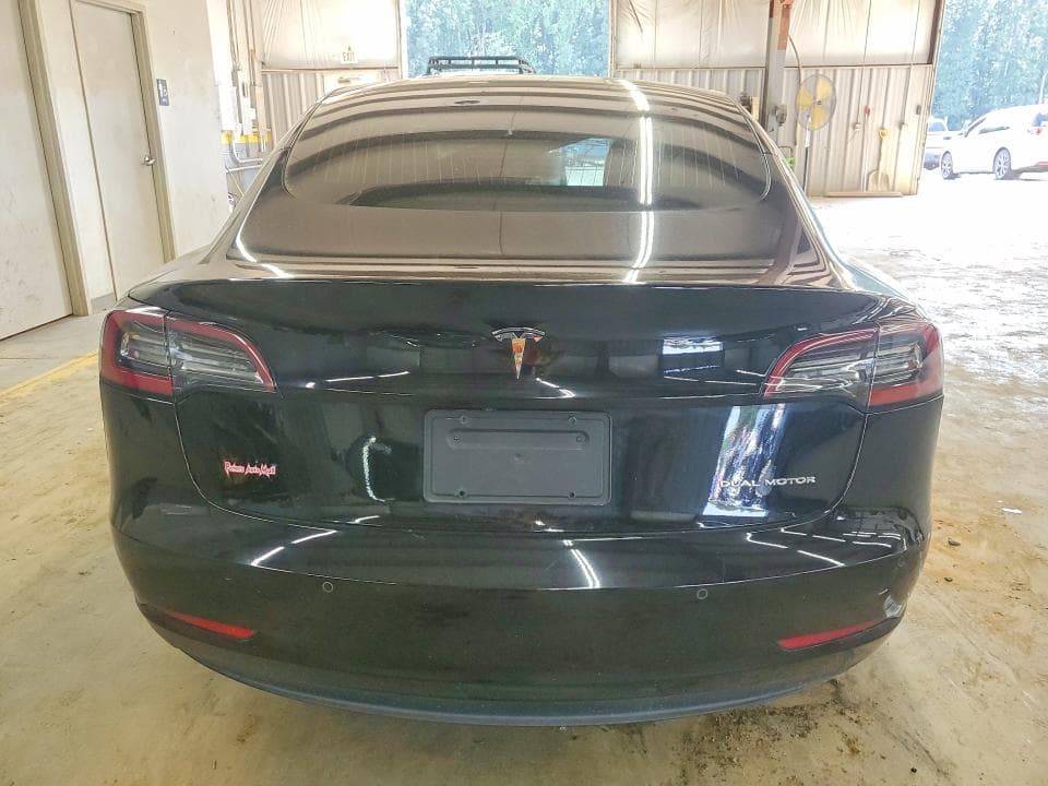 2019 TESLA MODEL 3 6