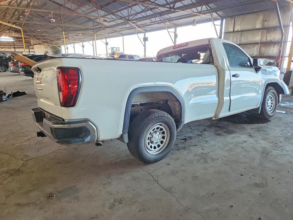 2023 GMC SIERRA C1500 3