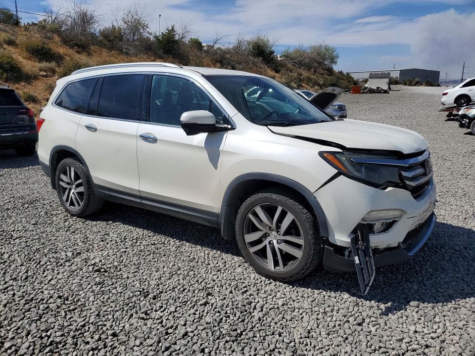 2018 HONDA PILOT TOURING 4