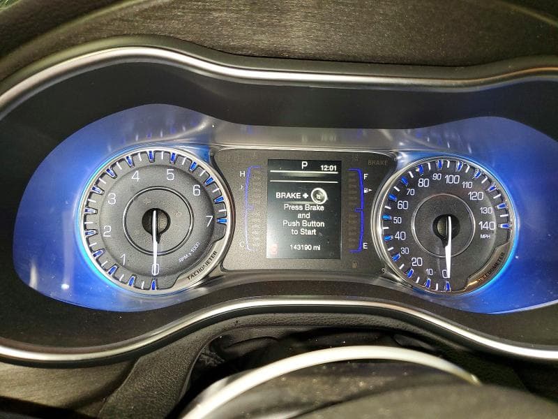 2017 CHRYSLER 200 LIMITED 9