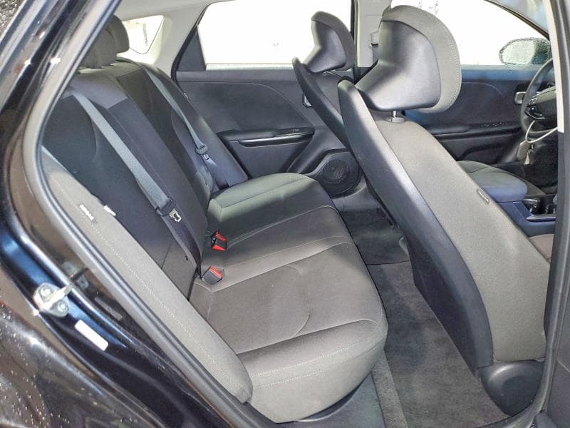 2026 KIA K4 LXS 10