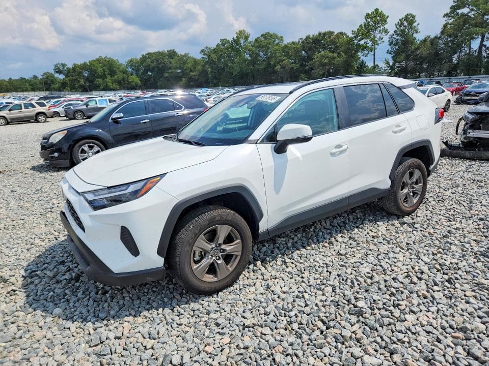 2023 TOYOTA RAV4 XLE - 1