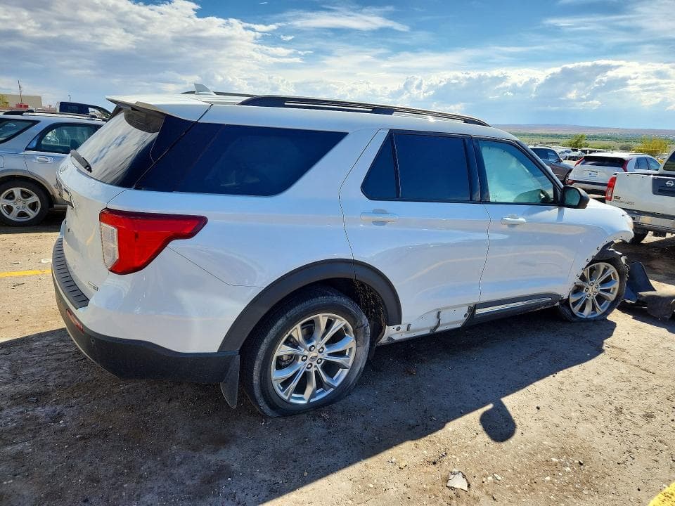 2020 FORD EXPLORER XLT 3