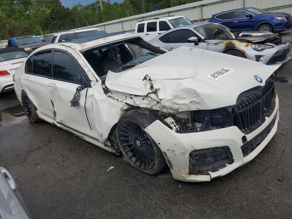 2022 BMW 750 XI 4