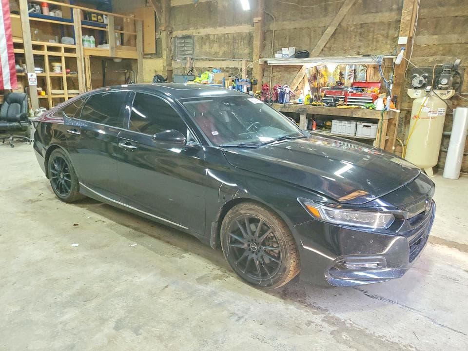 2019 HONDA ACCORD TOURING 4