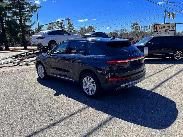 2022 LINCOLN CORSAIR 3