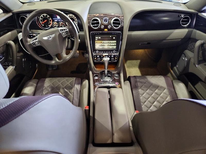 2017 BENTLEY FLYING SPUR 8