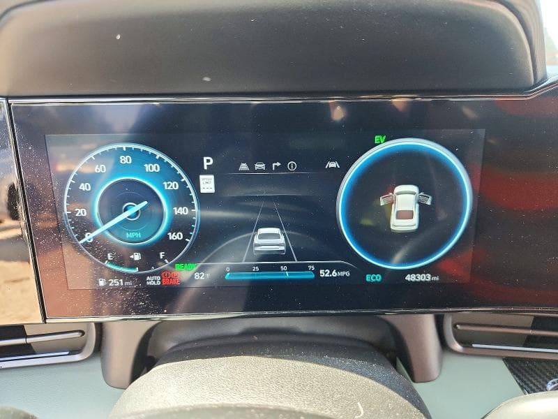 2024 HYUNDAI ELANTRA LIMITED 9