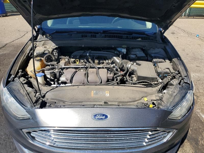 2018 FORD FUSION SE 11