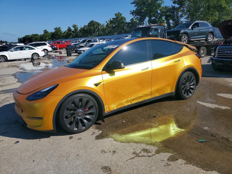 2023 TESLA MODEL Y - 1
