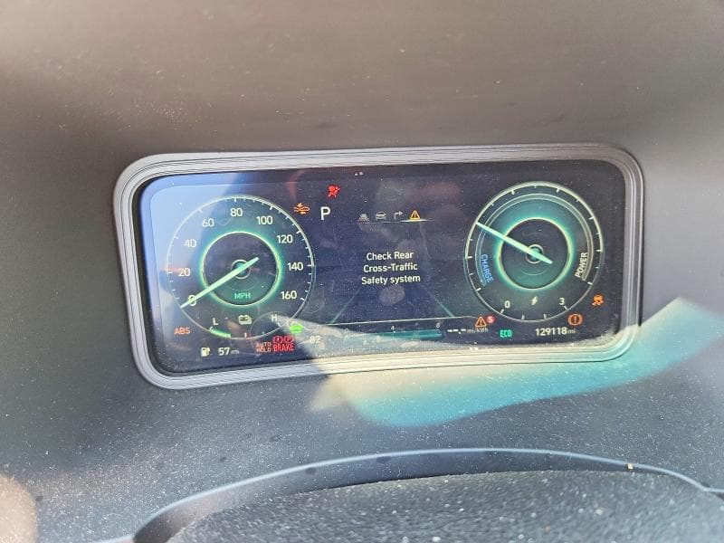 2023 HYUNDAI KONA SEL 9