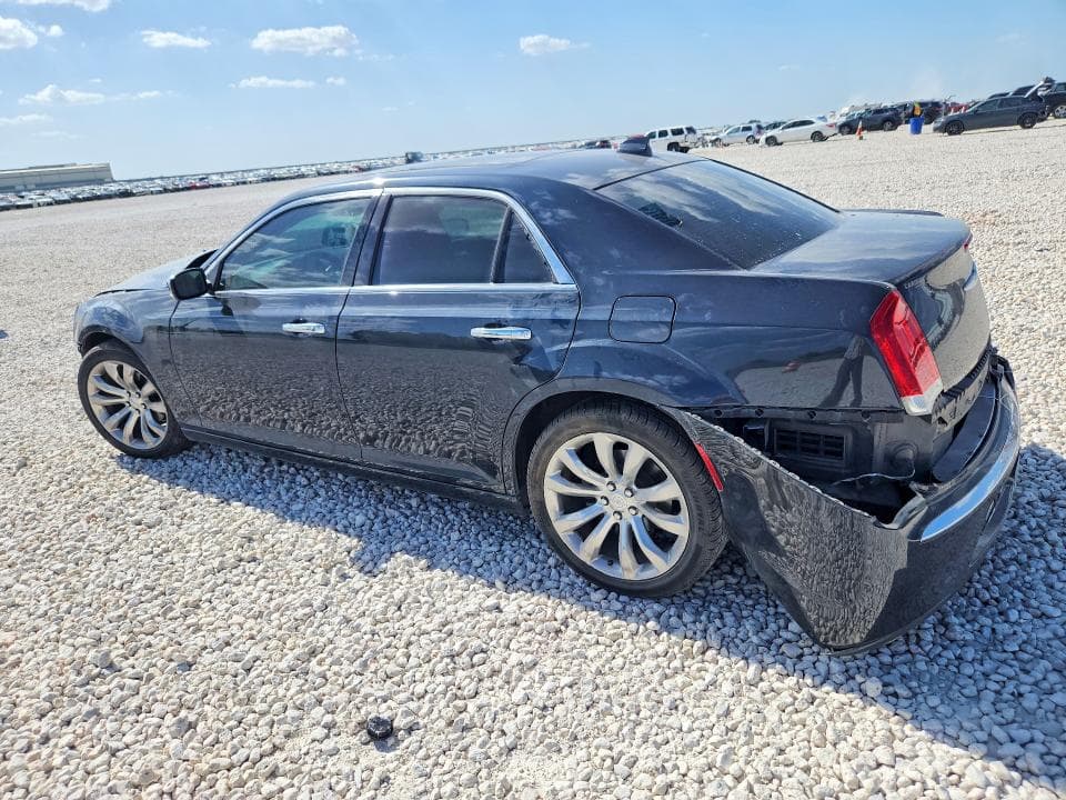 2018 CHRYSLER 300 LIMITED 2
