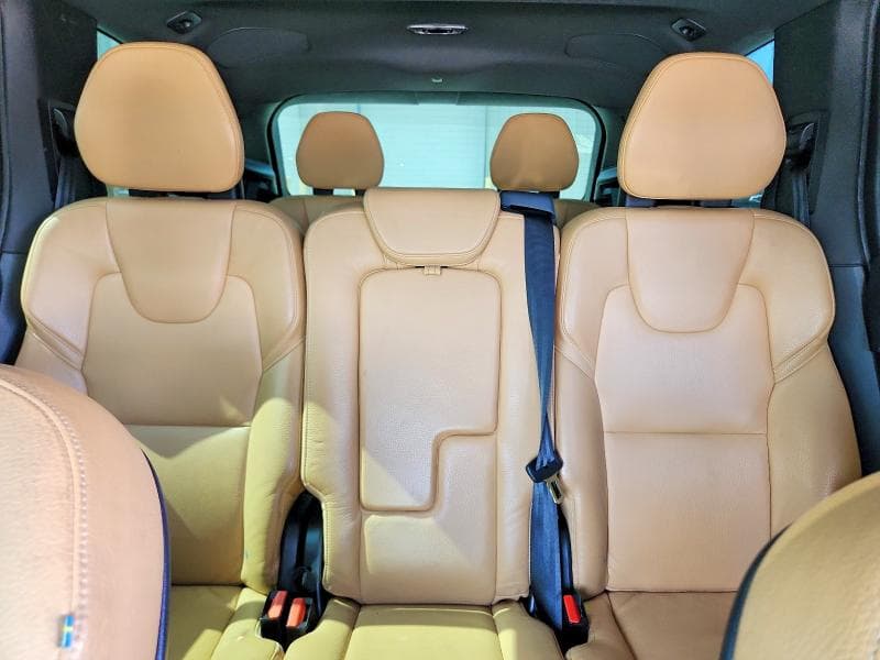 2017 VOLVO XC90 T6 10