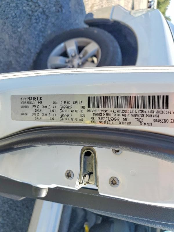 2018 RAM 1500 SLT 12