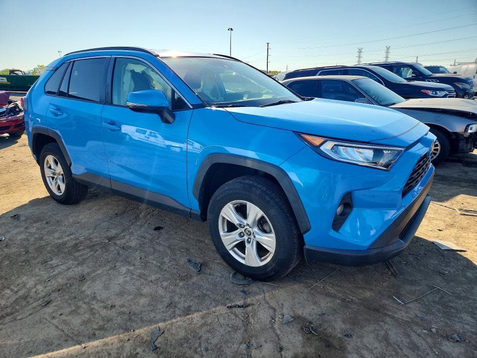 2021 TOYOTA RAV4 XLE 4