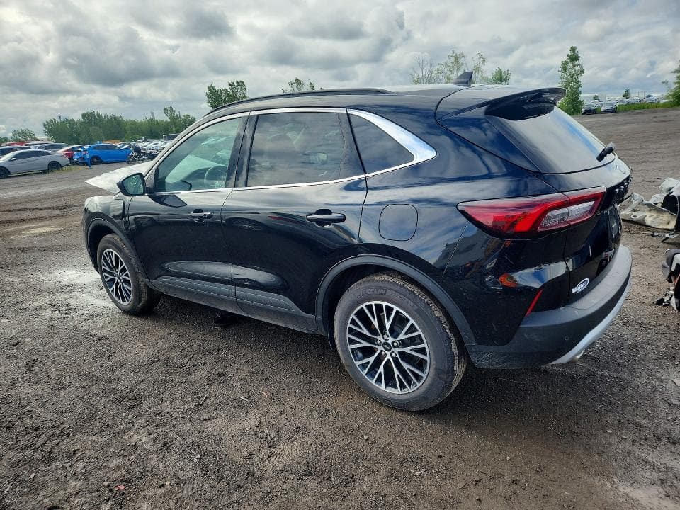 2025 FORD ESCAPE 2