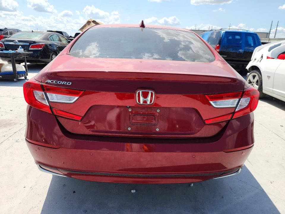 2018 HONDA ACCORD TOURING HYBRID 6