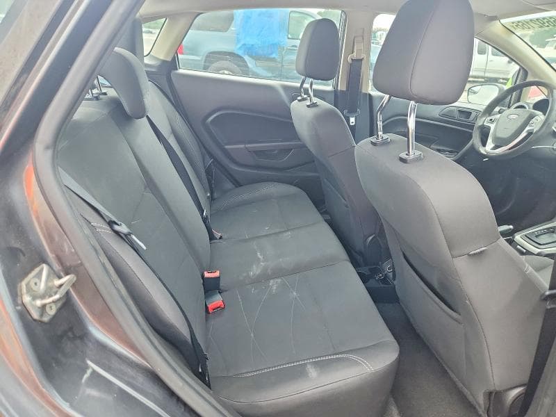 2017 FORD FIESTA SE 10