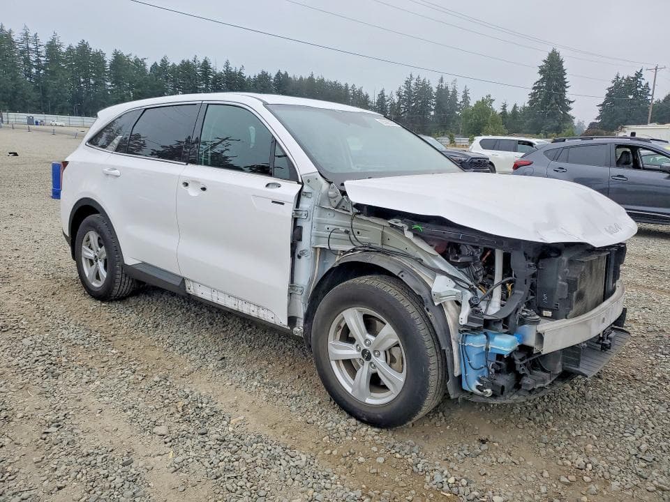 2024 KIA SORENTO LX 4