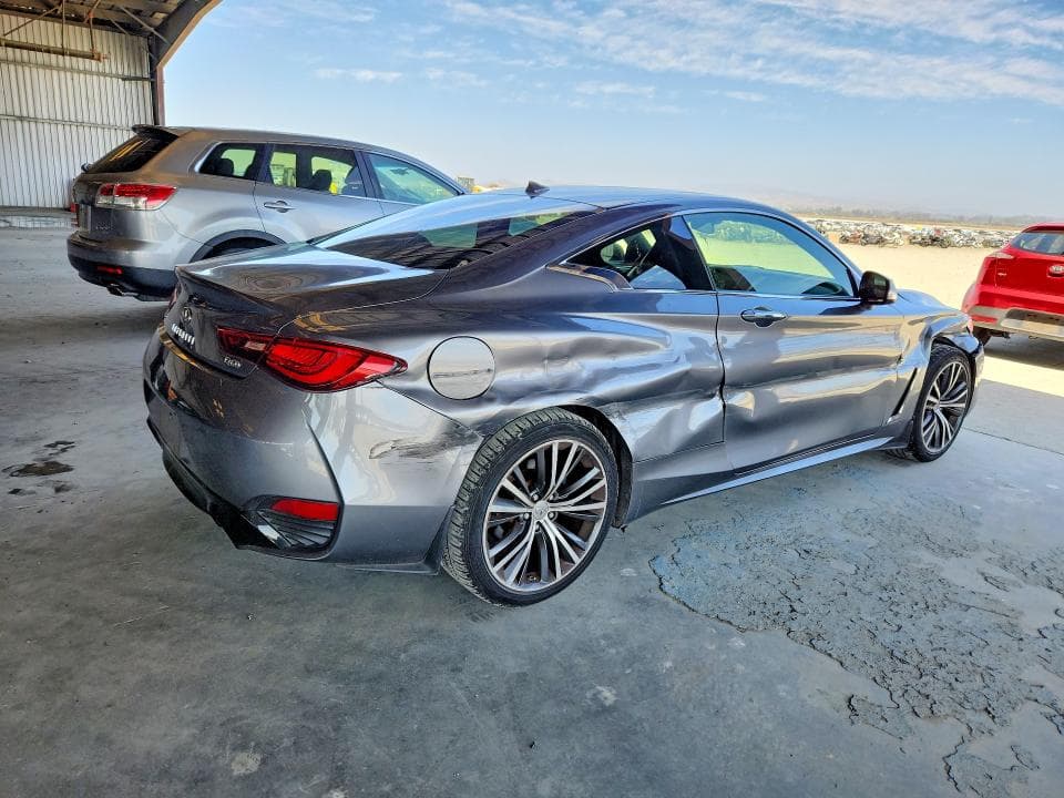 2017 INFINITI Q60 2.0T 3