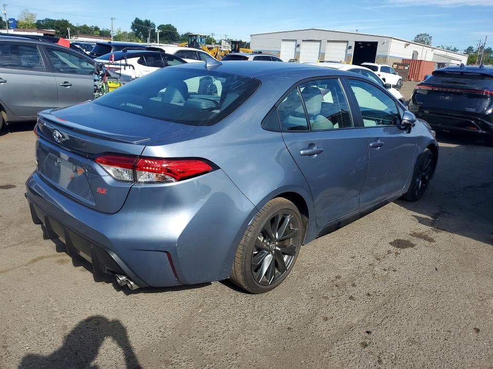 2025 TOYOTA COROLLA SE 3