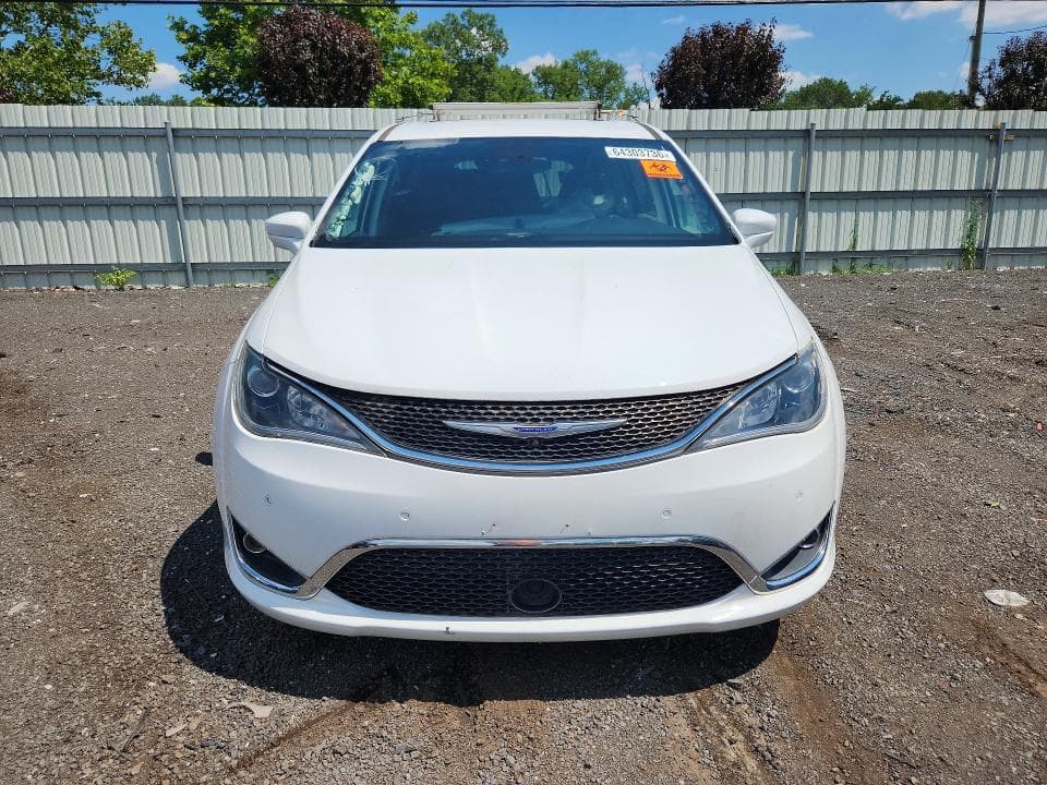 2020 CHRYSLER PACIFICA TOURING 5