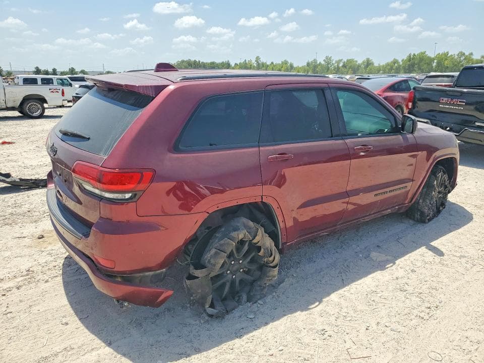 2017 JEEP GRAND CHEROKEE LAREDO 3