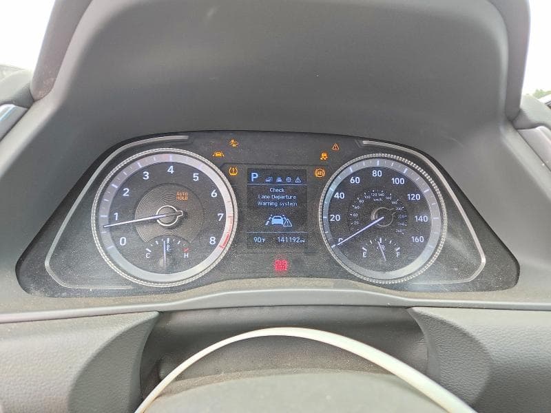 2020 HYUNDAI SONATA SE 9