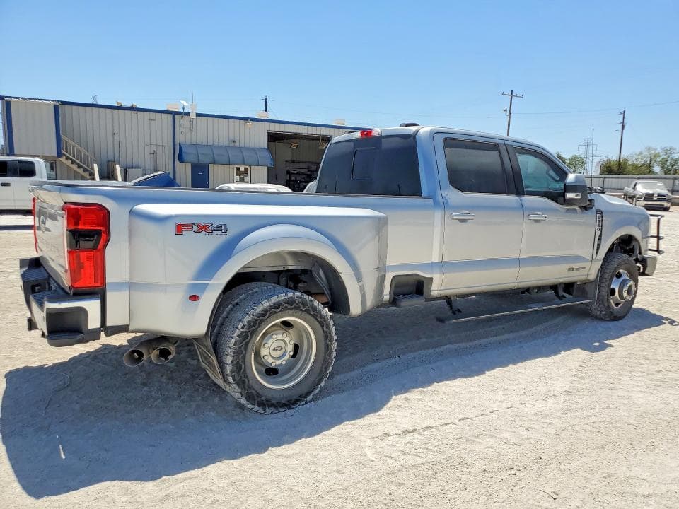2023 FORD F350 SUPER DUTY 3