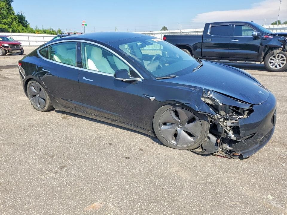 2020 TESLA MODEL 3 4
