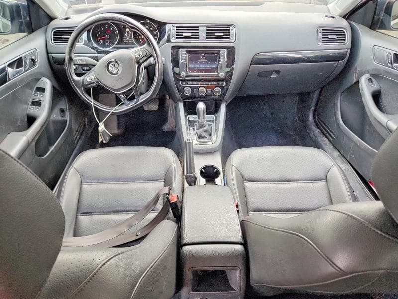 2017 VOLKSWAGEN JETTA SEL 8