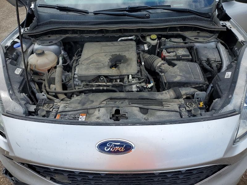 2020 FORD ESCAPE SE 12