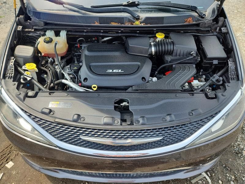 2017 CHRYSLER PACIFICA TOURING L PLUS 12