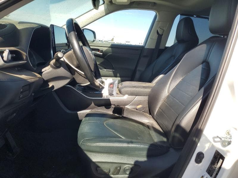 2023 TOYOTA HIGHLANDER HYBRID XLE 7