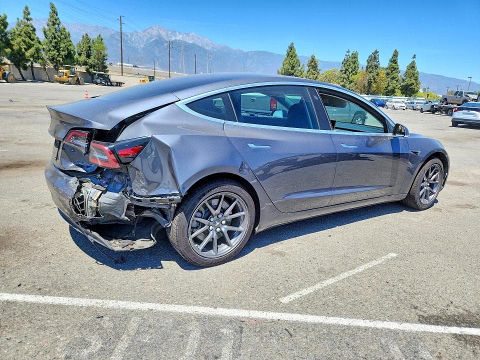 2019 TESLA MODEL 3 3