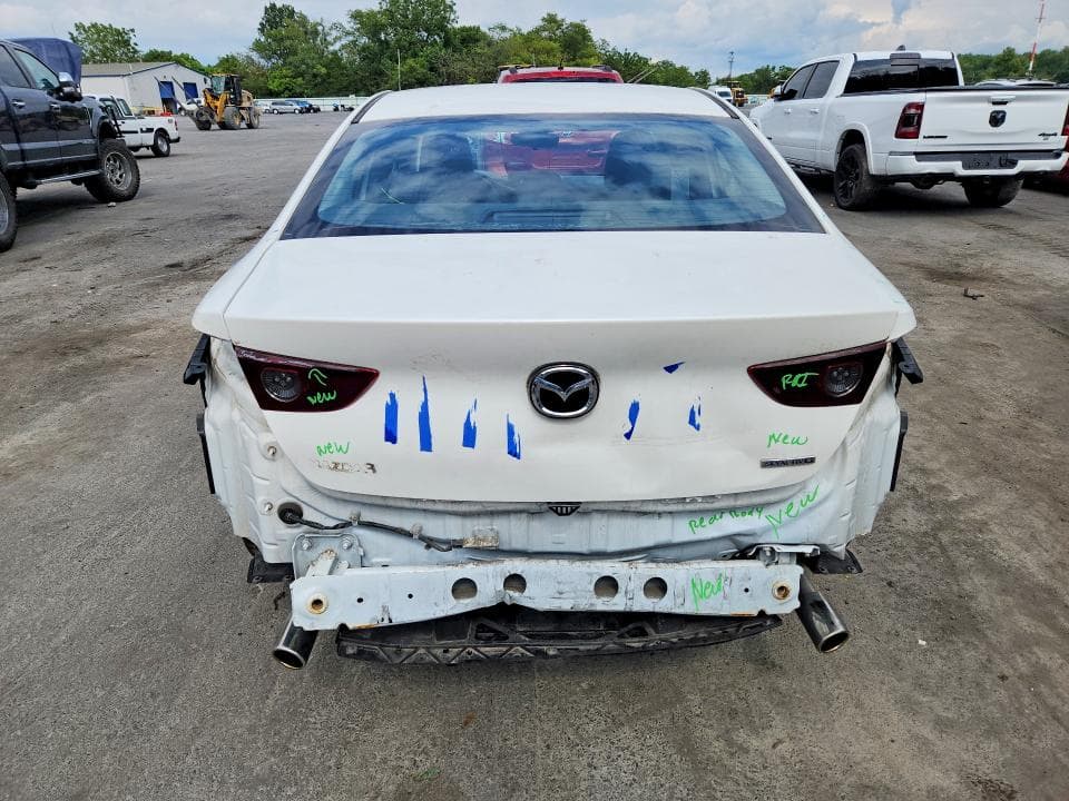 2020 MAZDA 3 SELECT 6