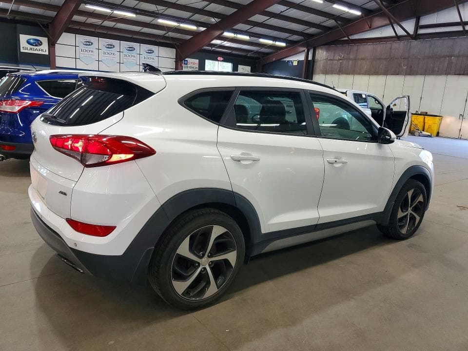 2018 HYUNDAI TUCSON VALUE 3