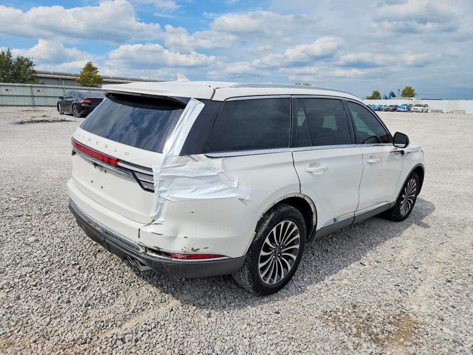 2022 LINCOLN AVIATOR RESERVE 3
