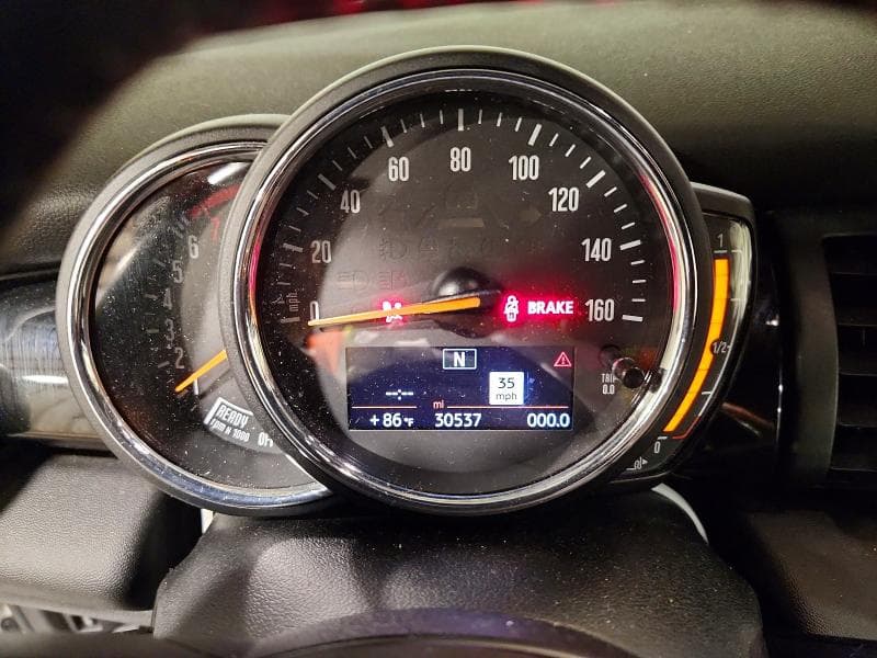 2019 MINI COOPER 9