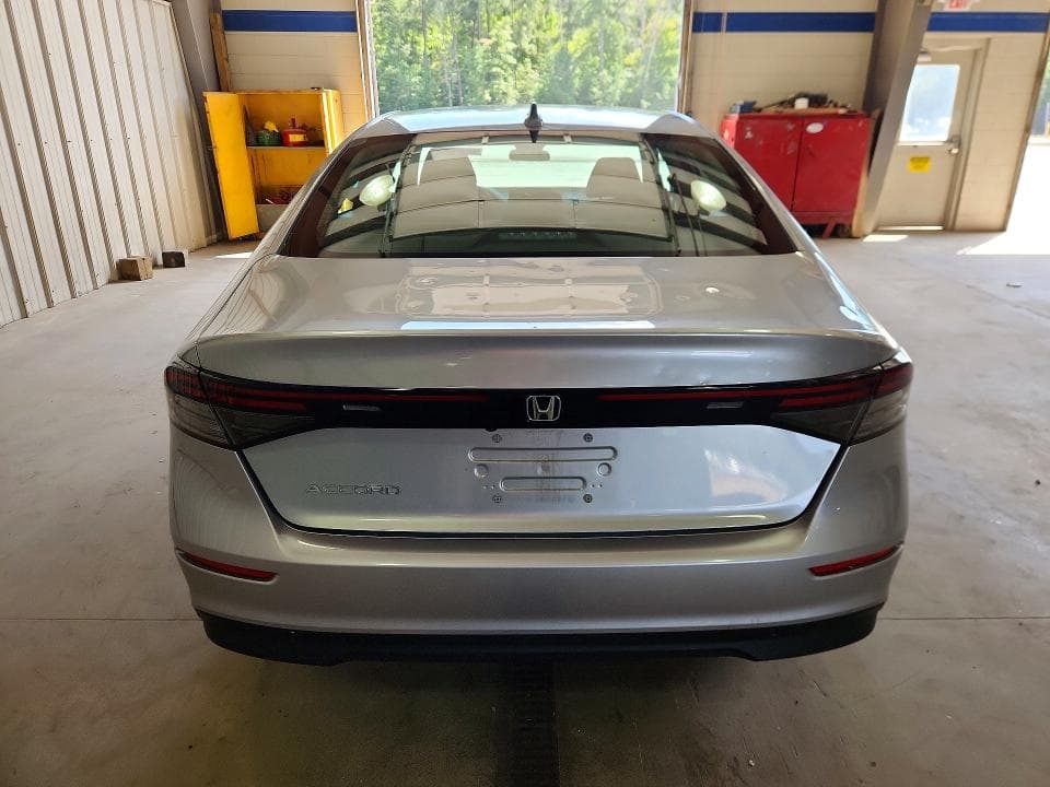 2024 HONDA ACCORD EX 6