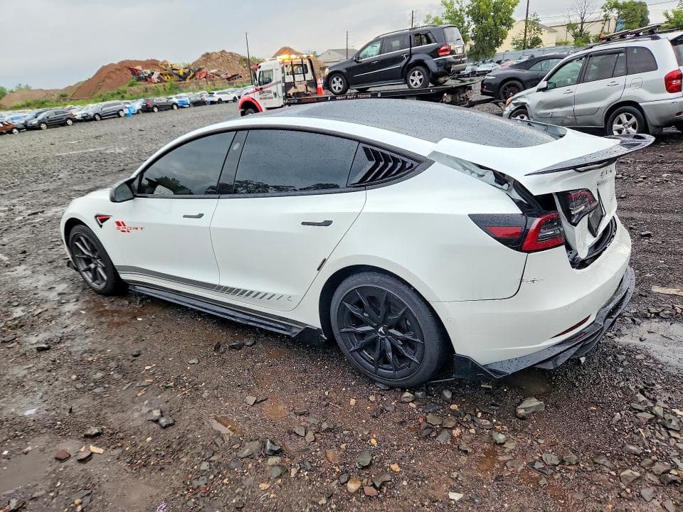 2021 TESLA MODEL 3 2