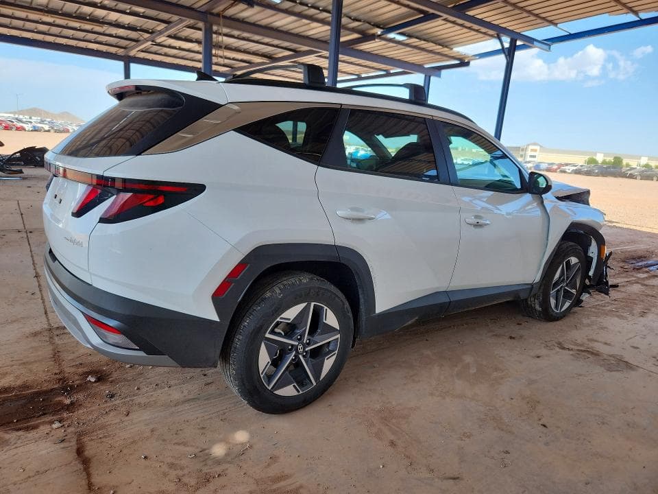 2026 HYUNDAI TUCSON SEL 3