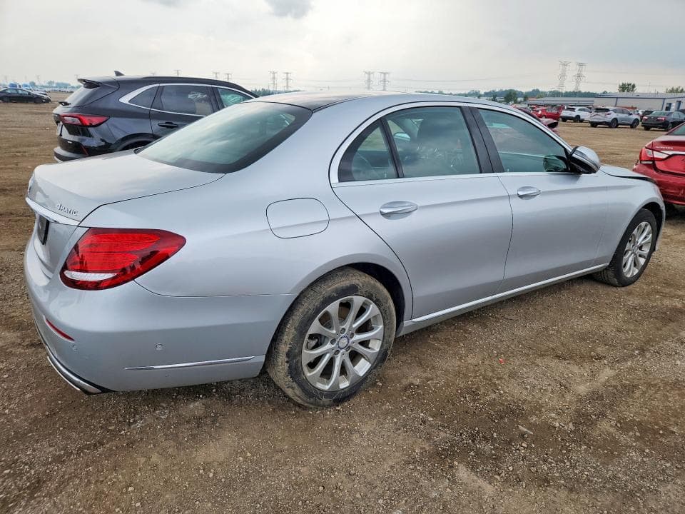 2017 MERCEDES-BENZ E 300 4MATIC 3