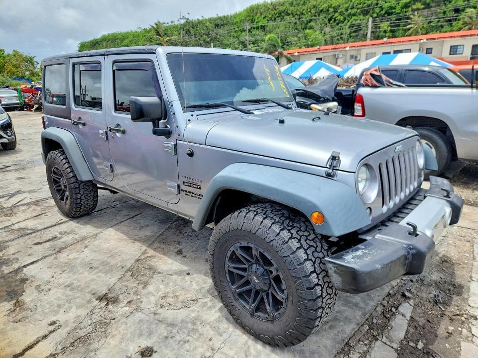 2017 JEEP WRANGLER UNLIMITED SPORT 4