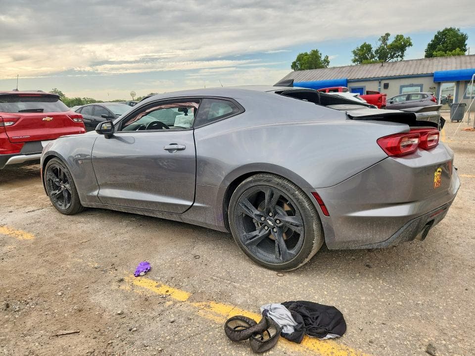 2019 CHEVROLET CAMARO LS 2