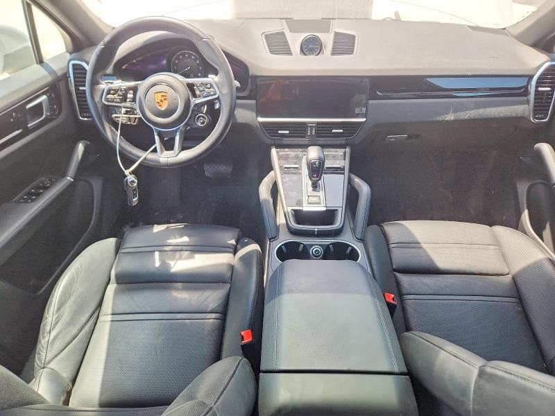 2022 PORSCHE CAYENNE E HYBRID COUPE 8