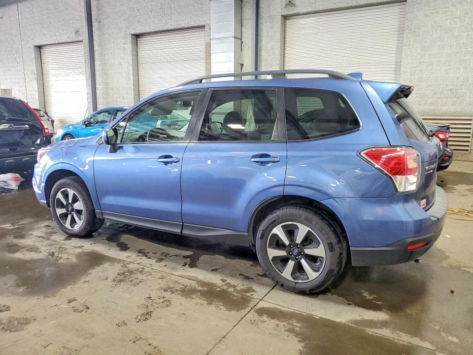 2017 SUBARU FORESTER 2.5I PREMIUM 2