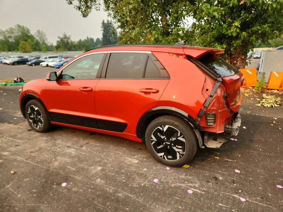 2023 KIA NIRO WIND 2