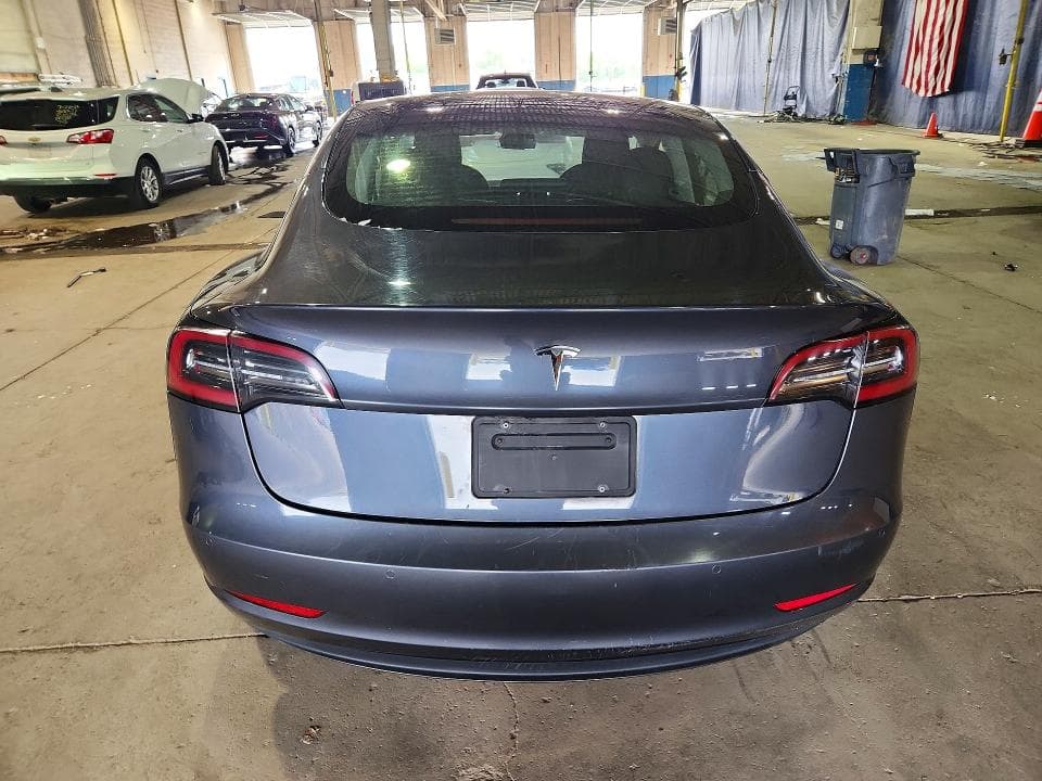2022 TESLA MODEL 3 6