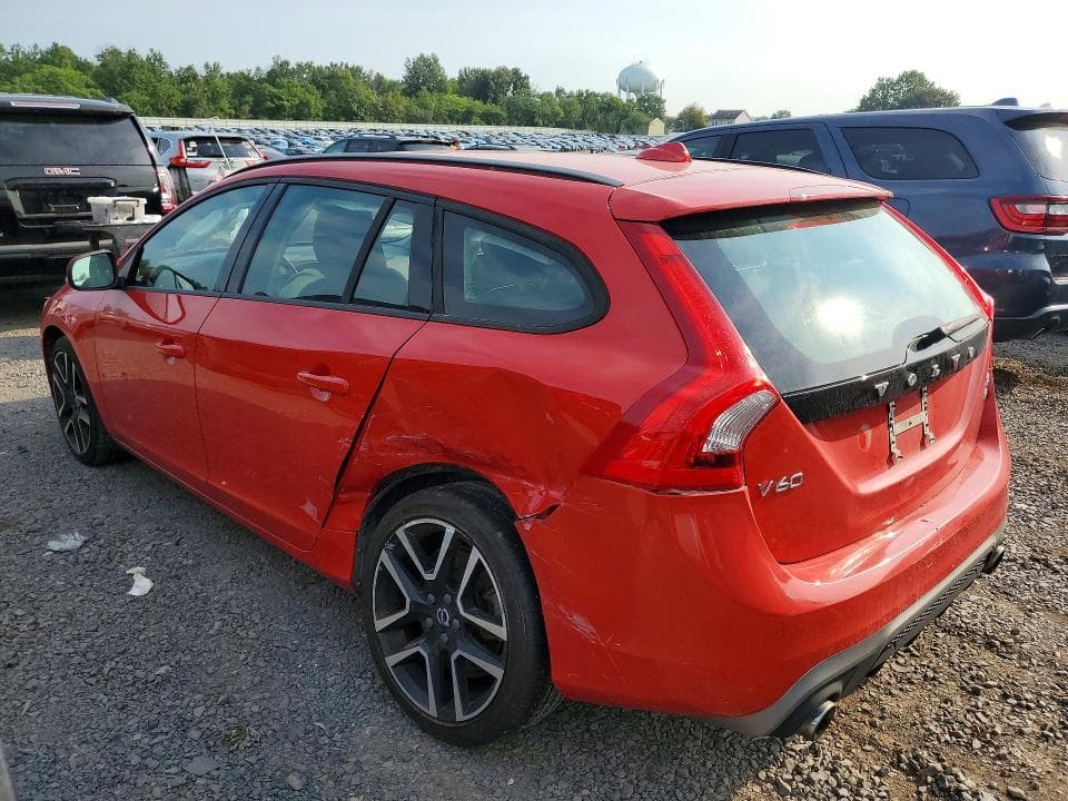 2018 VOLVO V60 T5 DYNAMIC 2